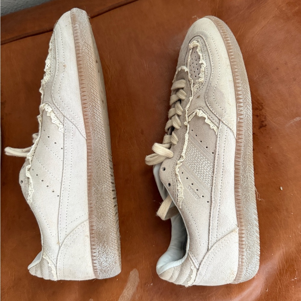 ALOHAS Lace-Trim Suede Sneakers 490 leather - Picture 3 of 9